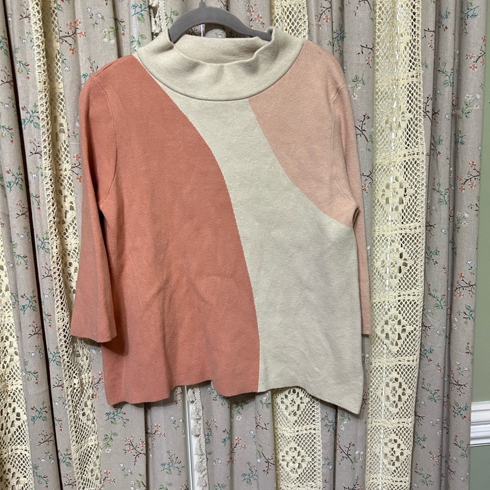 Avara Colorblock Mock Neck Sweater Small Blush Cream 3/4 Sleeve Knit